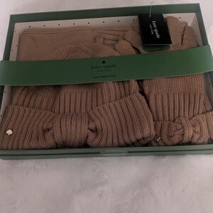 Kate Spade New York Knit Scarf Hat Gloves Set NWT Boxed Winter Gift